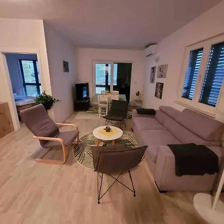 2 Bedroom On The Coast Of The Adriatic! Watermelon *