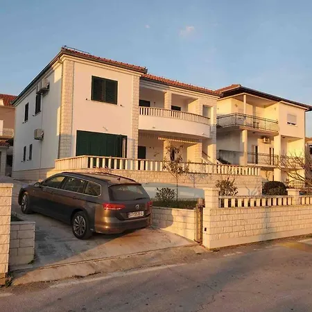 2 Bedroom On The Coast Of The Adriatic! Watermelon Marina (Bossoglina)