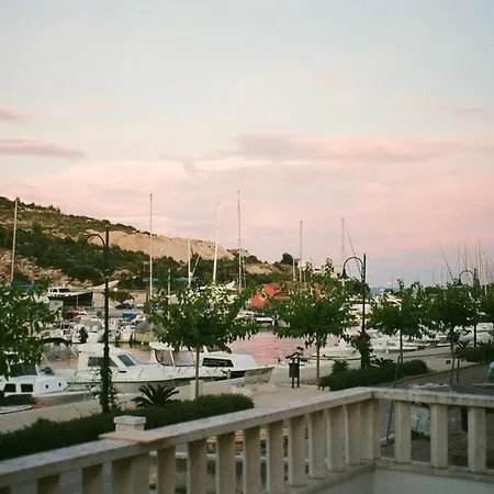 Apartamento 2 Bedroom On The Coast Of The Adriatic! Watermelon
